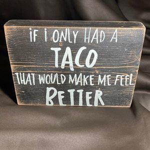 Taco wooden décor